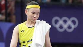 戴資穎受膝傷影響，本屆奧運輸給好友依瑟儂，難過落淚。 （圖／中華奧會提供）
