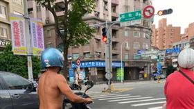 三角褲,運動鞋,網友,阿伯,台灣,好潮