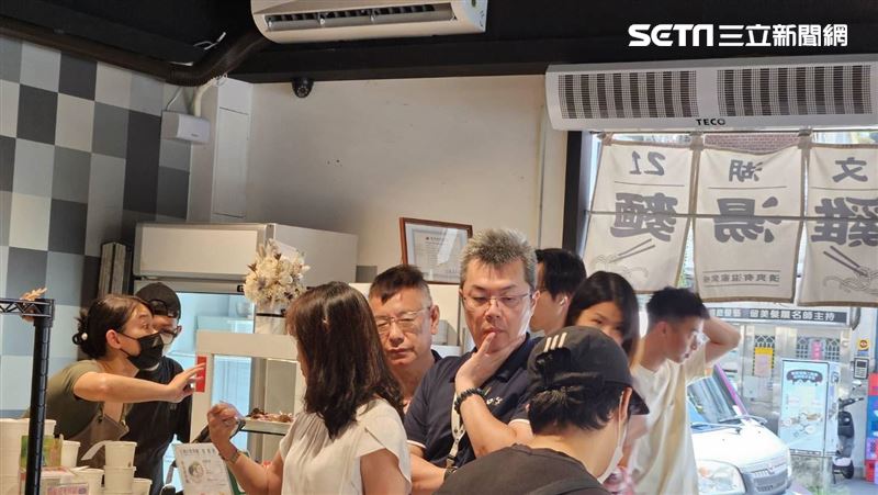 吃完吳詩儀雞湯麵後要去哪？這舒芙蕾必吃