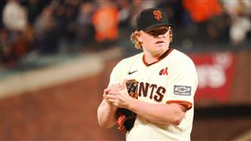 ▲巨人先發投手韋柏（Logan Webb）投出生涯第2次完投完封。（圖／路透社／達志影像）