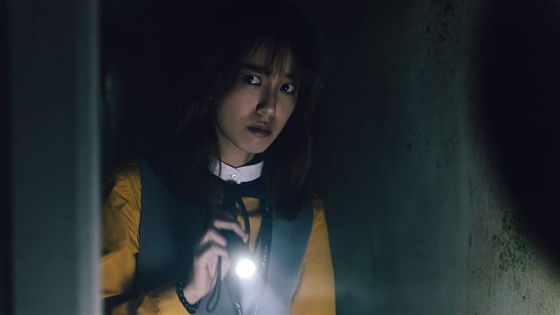 陳庭妮進鬼醫院昏倒！驚恐一群嬰兒爬過來