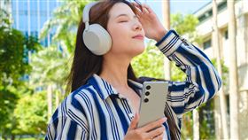 為讓索粉們盡情享受me time的充電時光，Sony推出全系列購機優惠方案。（圖／品牌業者提供）