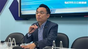 ▲國民黨團召開「毀憲亂政  無賴政府完全不演了！」記者會，立委洪孟楷受訪（圖／記者陳怡潔攝影）