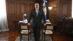 瓜地馬拉總統阿雷巴洛（Bernardo Arevalo）。（圖／美聯社／達志影像）