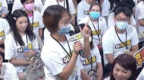 一名來自新竹市的女粉絲現身表示，「我等著在看柯文哲、高虹安這些人進土城（看守所）」。