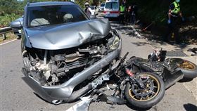 北宜公路36.2公里處今天（3日）上午9時許發生一起車禍，一名林姓男子（44歲）騎乘HONDA紅牌重機行經該路段時，與一輛欲左轉自小客車發生碰撞，林姓騎士噴飛慘摔，經救護人員送醫急救後，暫無生命危險。