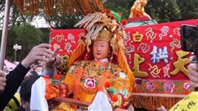 近日出現有心人士企圖利用「媽祖曆詐財」，苗栗拱天宮緊急發布聲明，提醒信眾切勿上當受騙。（圖／擷取自Facebook／白沙屯拱天宮）