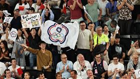 奧運羽球男雙金牌戰　台灣球迷高喊「Team Taiwan」！（圖／路透社／達志影像）