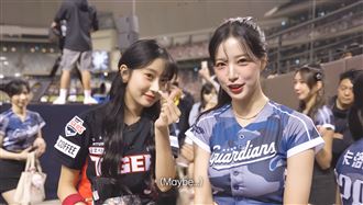 韓籍女神大合體跳「三振舞」粉：太香了！