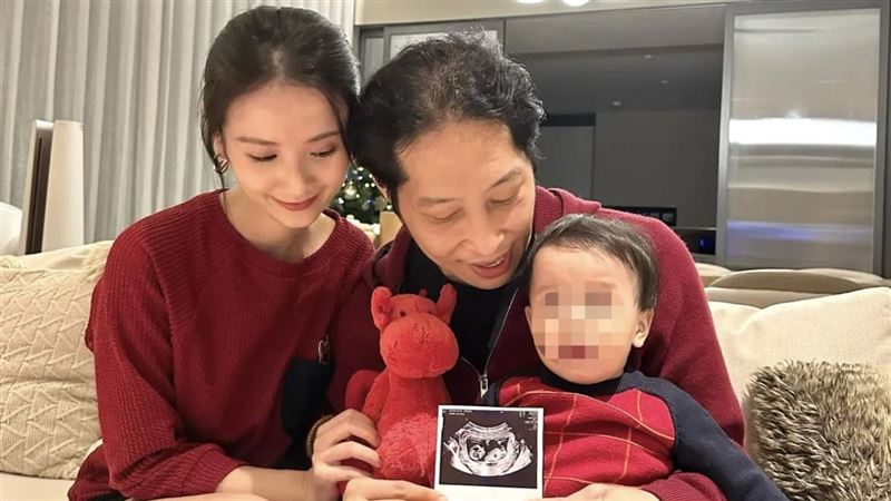胡亦嘉插旗瑞興　美妻激似「潤娥」辣照曝
