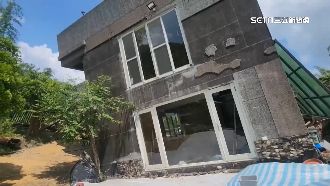 砸千萬退休金購屋…遇風災摧毀地基陷4米