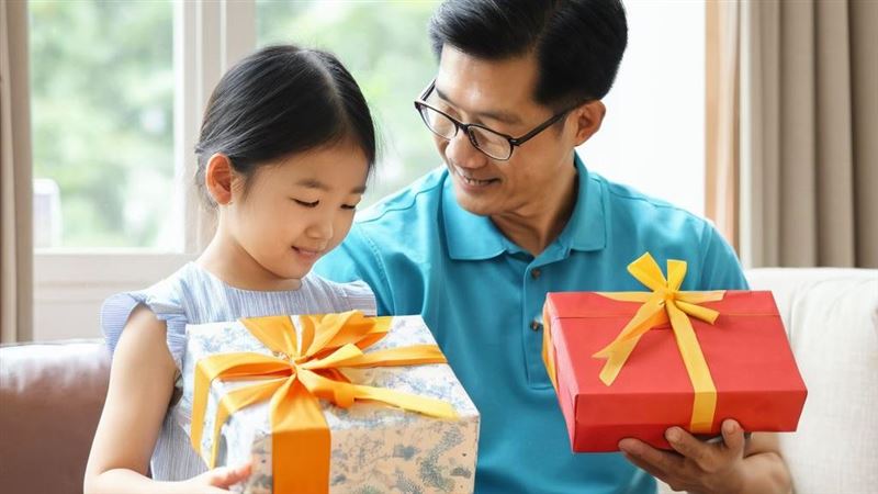 父親節最期待收什麼禮物？調查：現金