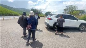 屏東,尿尿,小解,曳引車,撞擊,轎車,女駕駛