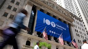 川普當選後，可能會再次強調「美國製造」，重整供應鏈，市場憂心美國將祭出反制全球晶片製造商的嚴厲措施。（圖／遠見雜誌／達志影像