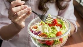 不靠「神仙姐姐減肥法」余祥銓愛妻柔柔分享甩肉20KG　粉絲狂讚有感（業配勿用）