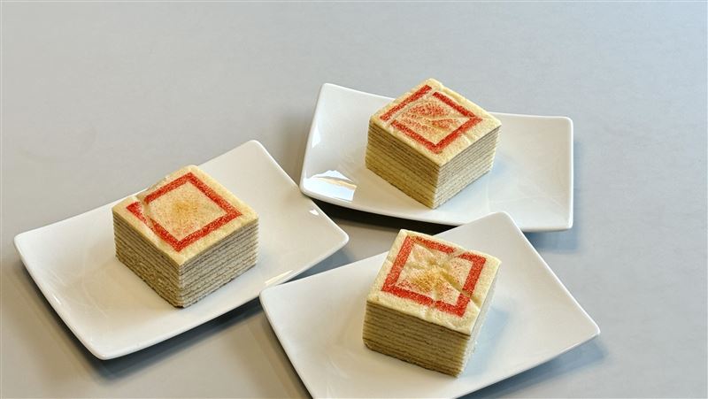IKEA金紙蛋糕登場　小草作Ｘ法朋推禮盒
