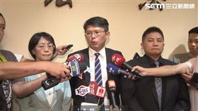 翁曉玲（左）、黃國昌（中）、吳宗憲（右）憲法法庭言詞辯論會後受訪。