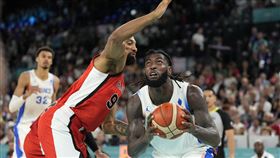 ▲萊索特（Mathias Lessort）此役一共有14次罰球。（圖／美聯社／達志影像）