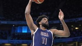 ▲恩比德（Joel Embiid）此役表現精彩。（圖／美聯社／達志影像）