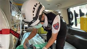 孕婦急產,興達港觀光魚市,高雄市消防局,高級救護員