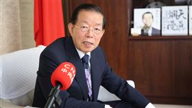 謝長廷駐日8年 實現台日「善的循環」駐日本代表謝長廷7日結束出使日本8年多的生涯返國，駐日表現深獲肯定，他返台前接受中央社專訪表示，8年多前要到日本就任時提出「善的循環」概念，這8年來，努力落實「善的循環」，讓它普遍化。圖為7月16日在駐日代表處拍攝。中央社記者楊明珠東京攝  113年8月7日