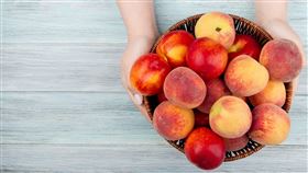 探病送禮怎麼送？營養師解說常見８款，２情況要慎選。