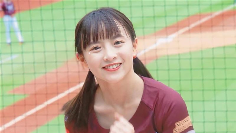 陳詩媛背景驚人！網喊：根本不用蹭王齊麟