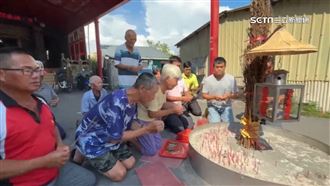 獨／農曆7月限定！東石塭港撿爐丹保平安