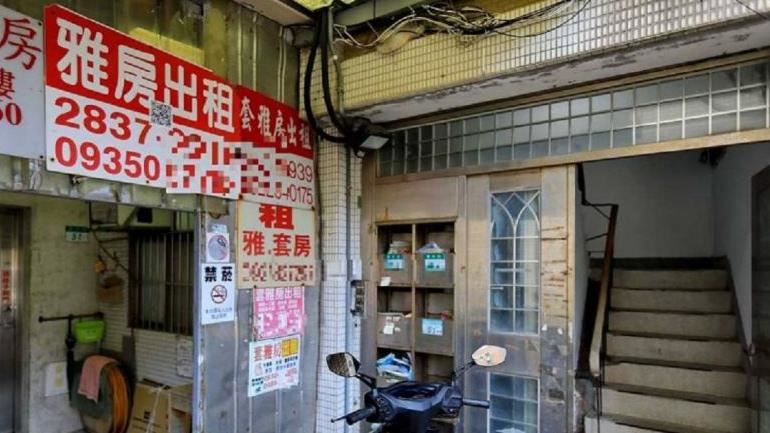 與女友合租2年「房東沒來過」真相網羨慕