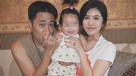 柔柔曬出全家福。（圖／翻攝自柔柔IG）