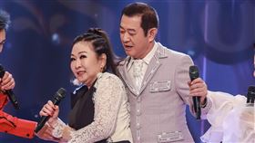 蔡小虎與張秀卿合作演唱《心所愛的人》。（圖／民視提供）