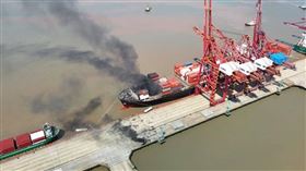 陽明海運舟山港爆炸！貨櫃裝危險物「5.2類過氧化劑」　工人證實意外