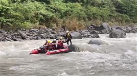 雷陣雨,豪大雨,受困,新北,烏來,福山,