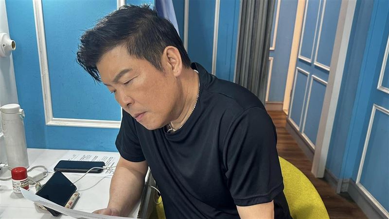 獨／羅時豐下架YT頻道　曾國城曝最大關鍵