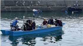 新北市失踪漁夫搜救持續，2天無果仍盡全力尋找。(圖／翻攝畫面)