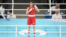 台灣拳擊名將林郁婷奪下2024年巴黎奧運女子57公斤級金牌，成為台灣史上第一人，還締造超狂的金滿貫紀錄。（圖／中華奧會提供）