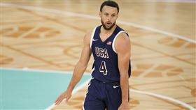 ▲比賽尾聲連續外線得手的柯瑞（Stephen Curry）（圖／美聯社／達志影像）