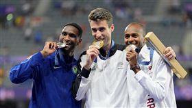 ▲美國田徑好手麥克尤恩(左圖)原本可以與紐西蘭對手柯爾(右圖)「共享金牌」，但他認為冠軍只有一個，因此要求加賽，可惜最終落敗只拿下銀牌。（圖／達志影像／路透社）