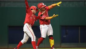 ▲味全龍吉力吉撈．鞏冠連續3打席開轟。（圖／味全龍提供）