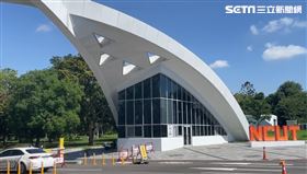 勤益科大，宿舍起火，機車場沒便道，爆料，回應，主秘黃世演(圖／翻攝畫面)