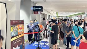 全台發放1200份雞排！兩大台灣品牌慶「麟洋配」奪金喜悅（業配勿用