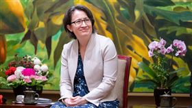 副總統蕭美琴今（12）日接見「臺灣蕭氏宗親總會及各縣市宗親會理事長暨歷任總會長伉儷」。（圖／總統府提供)