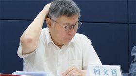政治獻金申報瑕疵  柯文哲舉行記者會說明（1）民眾黨主席柯文哲（圖）近日遭指總統大選政治獻金申報不實，另有廠商稱未收到款項等。柯文哲12日下午在台北舉行記者會對外說明。中央社實習記者林意芸攝  113年8月12日