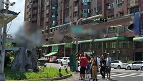 原本業者面對媒體詢問，宣布今天自主停業一天，做內部全面性檢查，不料，致電發現旅館仍滿房，照常營業。（圖／翻攝左營楠梓人畫面）
