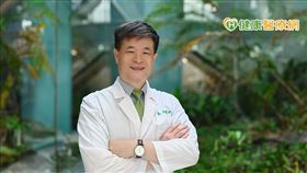 許庭源醫師指出，民眾可以透過「環境控制、減敏療法、益生菌」3招緩解過敏。