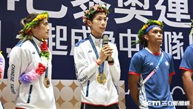 ▲巴黎奧運拳擊選手林郁婷（中）接受媒體聯訪。（圖／記者劉彥池攝影）