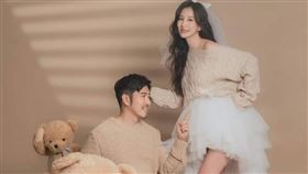 Apple（右）老公趙國翔（左）感情相當好。（圖／翻攝自Apple臉書）