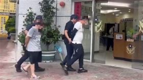 一早跑去攻擊韭菜盒老闆的犯嫌，8小時內就被警方狠逮。（圖／警方提供）