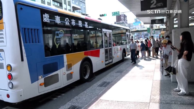 剛買二手公車急汰換　議員轟基市府浪費錢