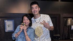 六月和王齊麟。（圖／翻攝june_tsai1976 threads）